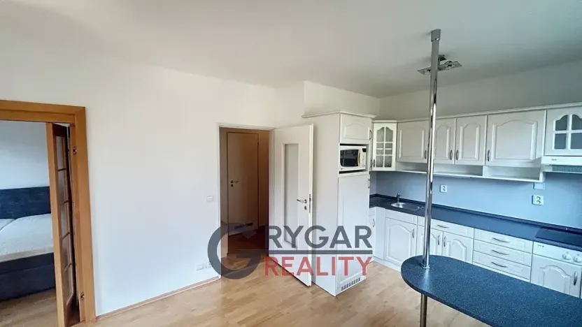 Prodej bytu 2+kk, Praha - Stodůlky, Jaroslava Foglara, 43 m2
