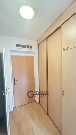 Prodej bytu 2+kk, Praha - Stodůlky, Jaroslava Foglara, 43 m2