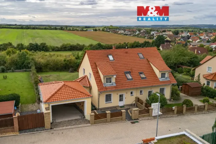 Prodej rodinného domu, Postřižín, Šípková, 136 m2