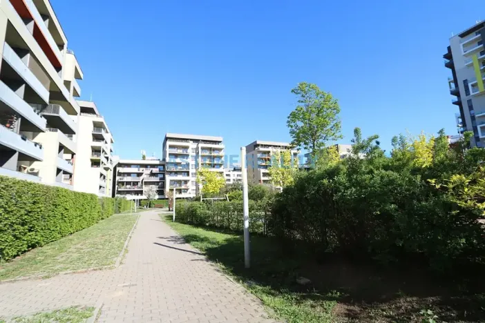 Pronájem bytu 2+kk, Praha - Modřany, K Vystrkovu, 68 m2