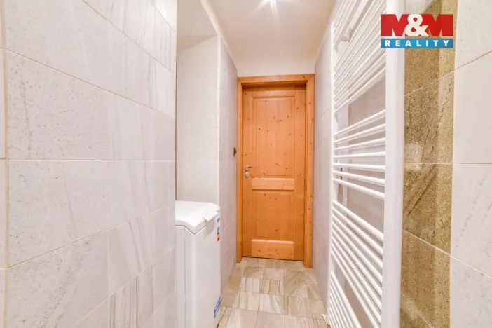 Prodej bytu 3+1, Cheb, Hradební, 56 m2