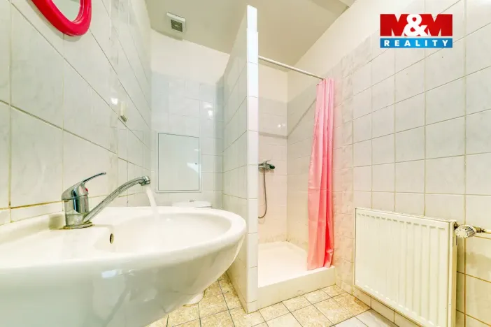 Pronájem obchodního prostoru, Písek, Čechova, 53 m2