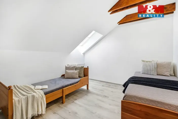 Prodej rodinného domu, Rynoltice, 224 m2