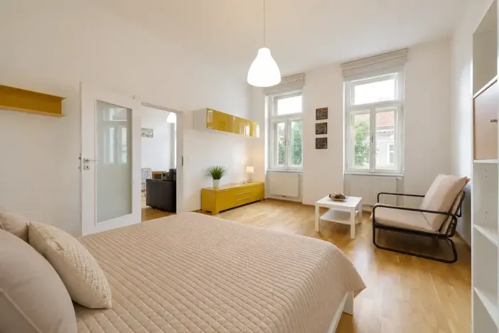 Pronájem bytu 2+kk, Praha - Žižkov, Žižkovo náměstí, 59 m2