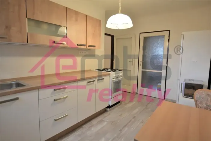 Pronájem bytu 2+1, Praha - Ruzyně, Stochovská, 56 m2
