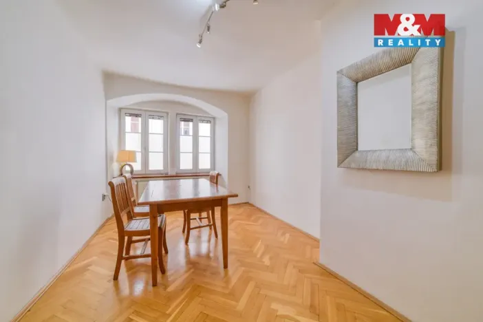 Pronájem bytu 3+1, Cheb, Hradební, 56 m2
