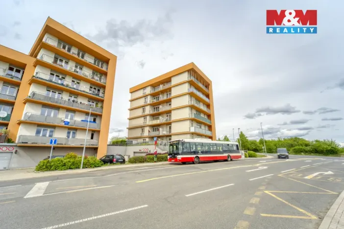 Prodej bytu 1+kk, Praha, Na Výrovně, 38 m2