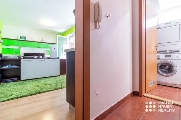 Pronájem bytu 1+kk, Ostrava, Michálkovická, 34 m2