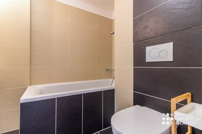 Pronájem bytu 2+kk, Ostrava, U Staré elektrárny, 52 m2