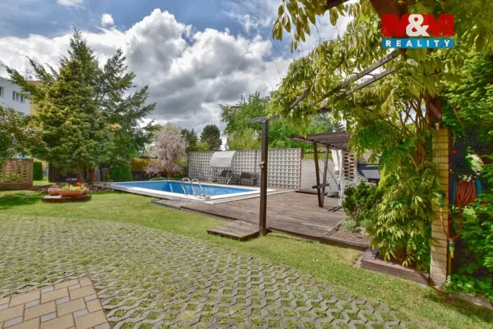 Pronájem bytu 2+kk, Hradec Králové - Pražské Předměstí, Na Rybárně, 45 m2