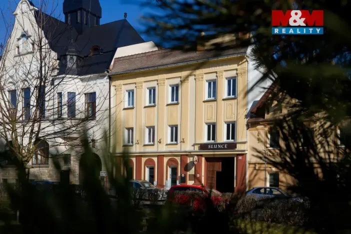 Prodej bytu 2+1, Chabařovice, Husovo náměstí, 88 m2