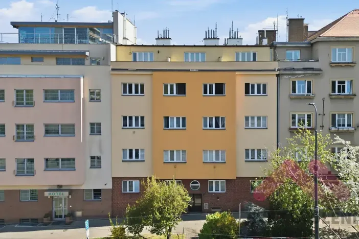 Pronájem bytu 2+kk, Praha - Nusle, Na Pankráci, 58 m2