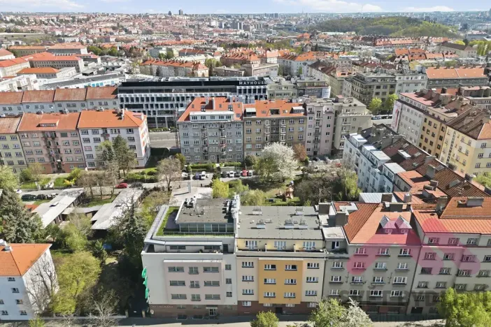 Pronájem bytu 2+kk, Praha - Nusle, Na Pankráci, 58 m2