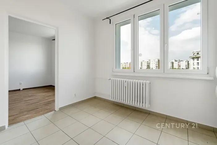 Pronájem bytu 2+1, Praha - Kamýk, Zárubova, 61 m2