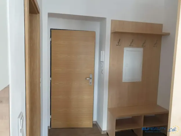 Prodej bytu 1+kk, Náchod, Komenského, 26 m2