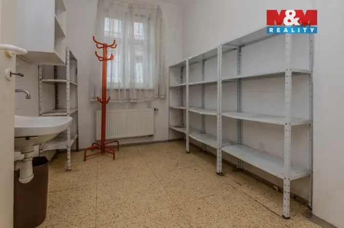 Prodej obchodního prostoru, Ostrava - Kunčičky, Pernerova, 202 m2