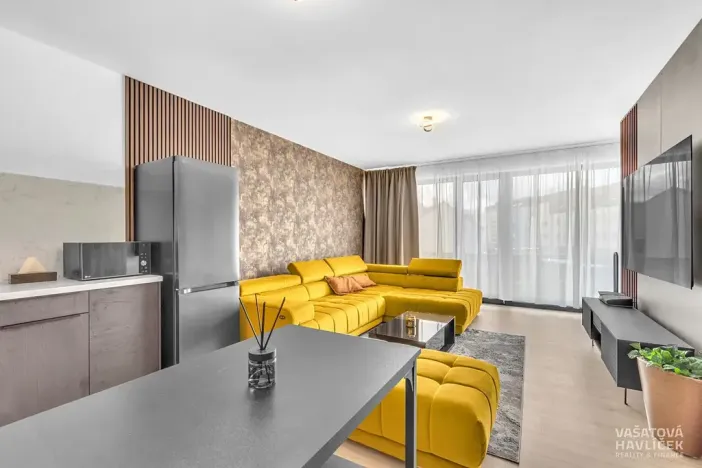 Pronájem bytu 2+kk, Hradec Králové, Pražská třída, 60 m2
