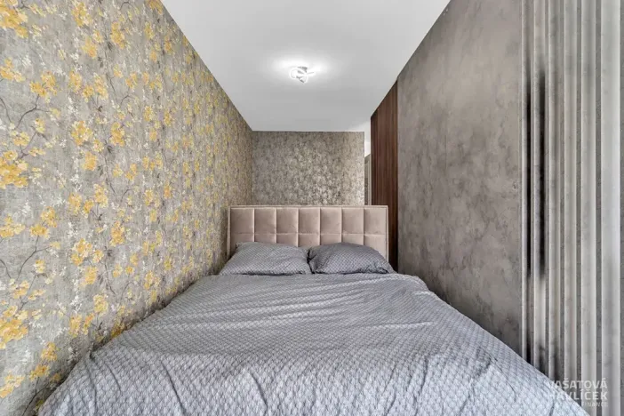 Pronájem bytu 2+kk, Hradec Králové, Pražská třída, 60 m2