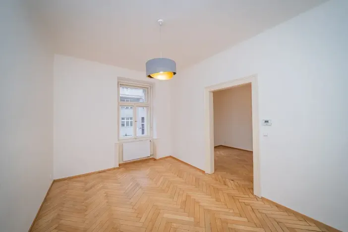 Pronájem bytu 2+kk, Praha - Nové Město, Lípová, 44 m2