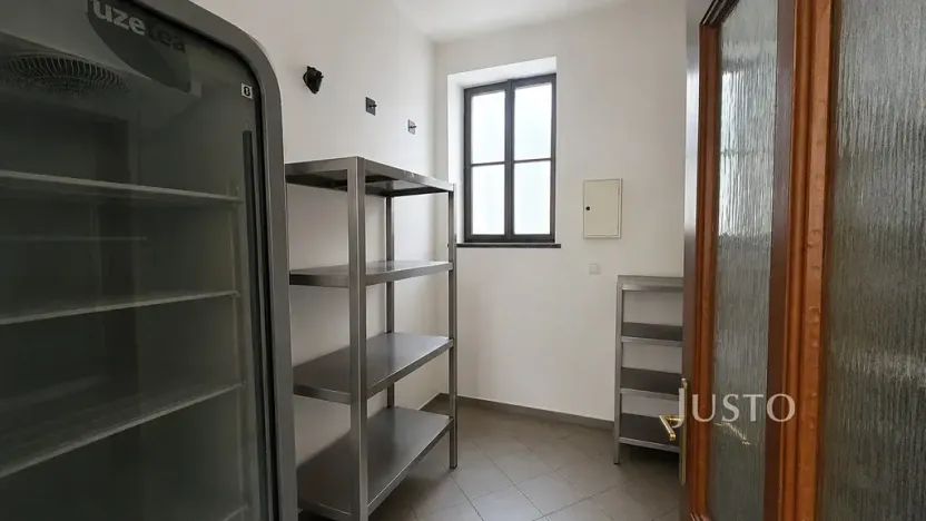 Pronájem kanceláře, Písek, Sedláčkova, 110 m2