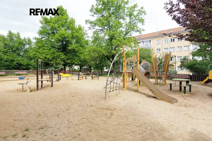 Prodej bytu 2+kk, Praha - Záběhlice, Jabloňová, 50 m2