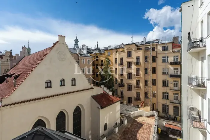Pronájem kanceláře, Praha - Josefov, Pařížská, 210 m2