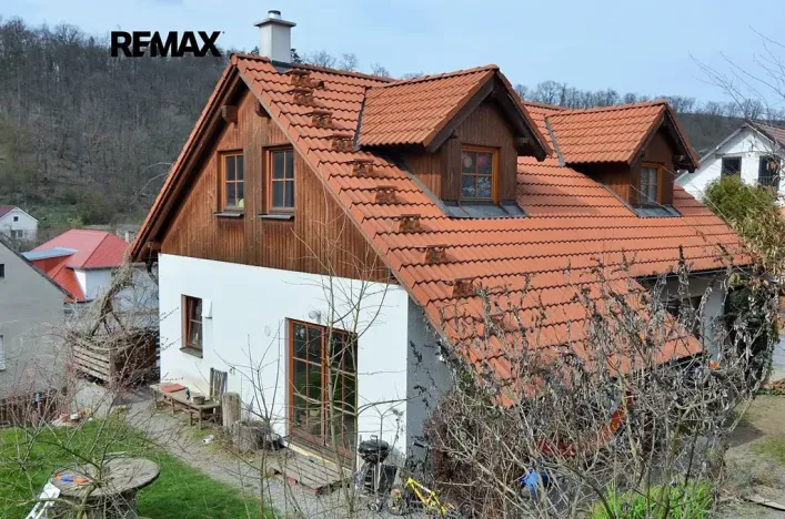 Prodej rodinného domu, Srbsko, Nad Kapličkou, 131 m2