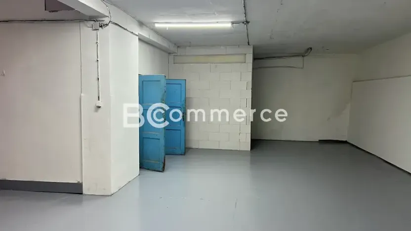 Pronájem výrobních prostor, Brno, 698 m2