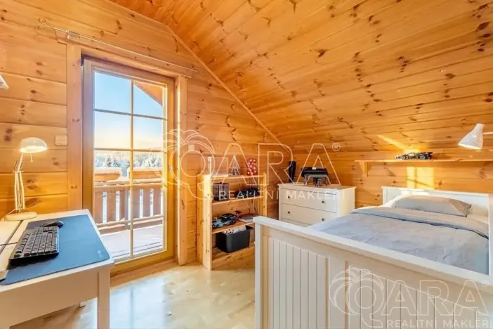 Prodej rodinného domu, Loučná pod Klínovcem, 195 m2