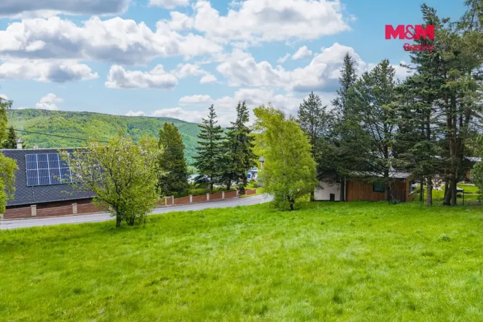 Prodej komerčního pozemku, Klíny - Rašov, 1541 m2