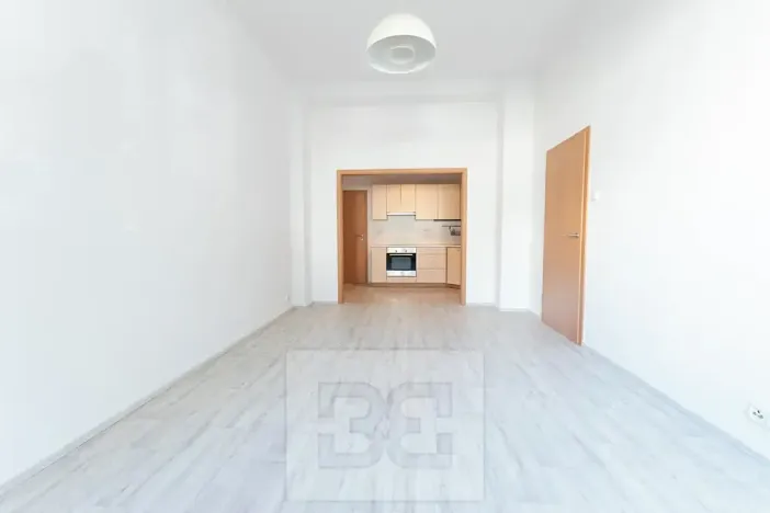 Pronájem bytu 2+kk, Praha - Vršovice, Rybalkova, 47 m2