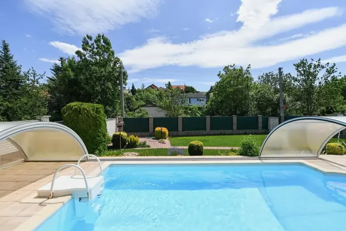 Pronájem rodinného domu, Horoměřice, 350 m2