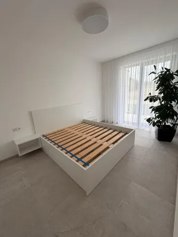 Pronájem bytu 2+kk, Hajany, 50 m2