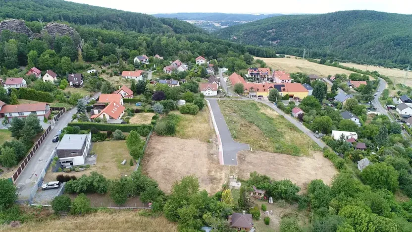 Prodej pozemku pro bydlení, Černolice, Lísková, 1003 m2