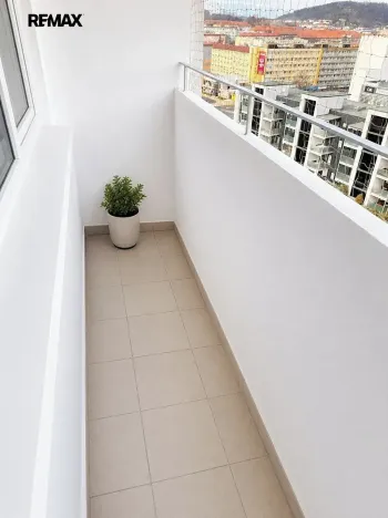 Pronájem bytu 1+kk, Most, U Věžových domů, 22 m2
