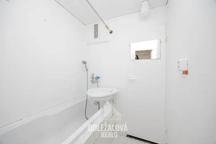 Pronájem bytu 2+1, Jihlava, Březinova, 54 m2