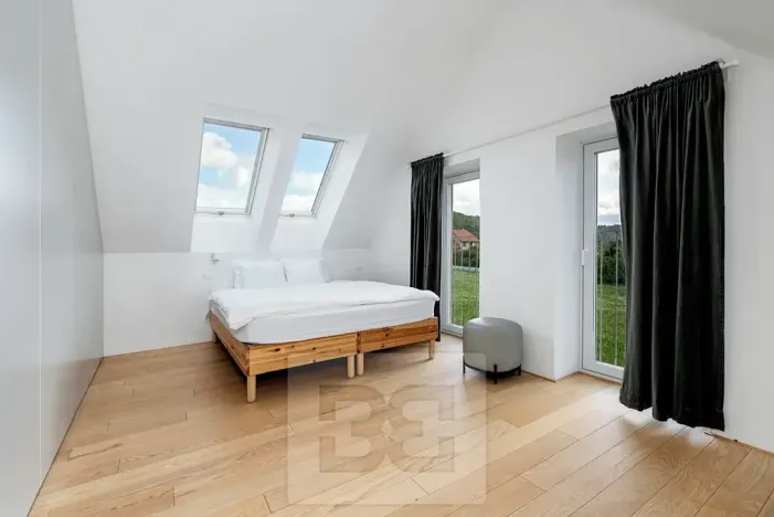 Prodej rodinného domu, Nezabudice, 177 m2