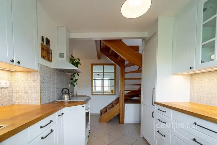 Pronájem bytu 3+1, Praha - Hloubětín, Poděbradská, 108 m2