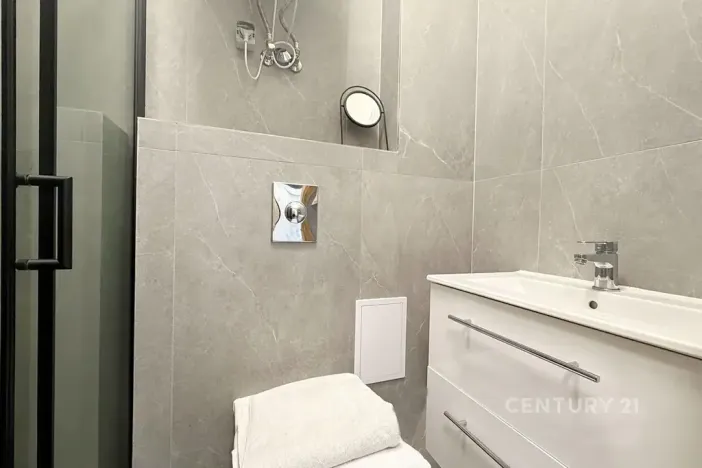Prodej bytu 2+1, Trmice, Fügnerova, 43 m2