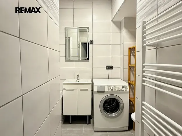 Pronájem bytu 2+kk, Praha - Nusle, Kloboučnická, 45 m2