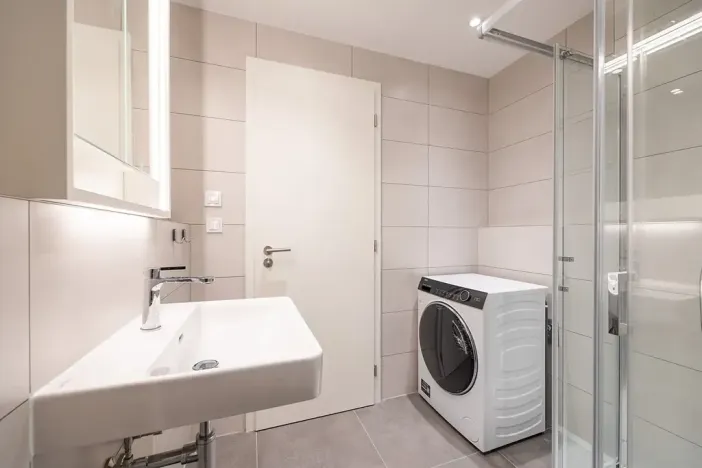 Pronájem bytu 1+kk, Praha, Milánská, 31 m2