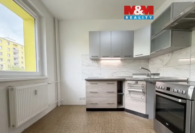 Prodej bytu 2+1, Klášterec nad Ohří, Družstevní, 60 m2