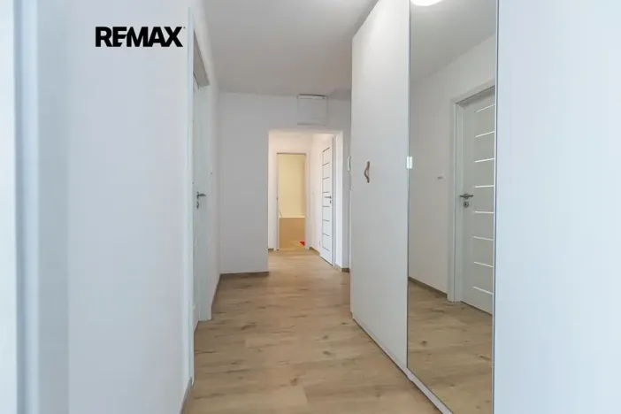 Pronájem bytu 3+1, Praha - Žižkov, Křivá, 73 m2