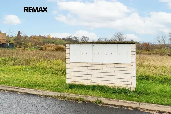 Prodej pozemku pro bydlení, Sibřina, 1760 m2