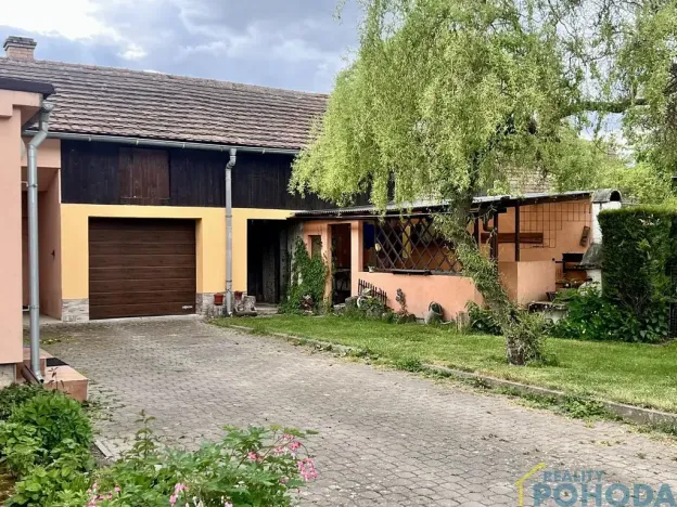 Pronájem bytu 2+kk, Hrušová, 30 m2