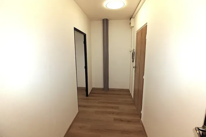 Prodej bytu 2+kk, Praha - Lhotka, Jílovská, 40 m2