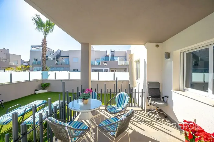 Prodej bytu 3+kk, Torrevieja, Španělsko, 76 m2
