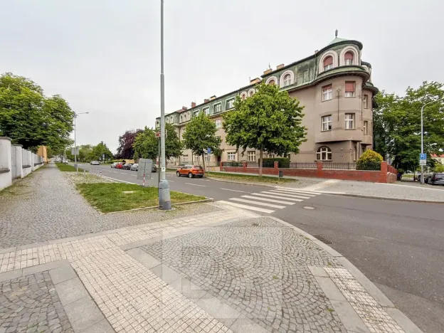 Pronájem bytu 2+1, Praha - Hradčany, Na valech, 79 m2
