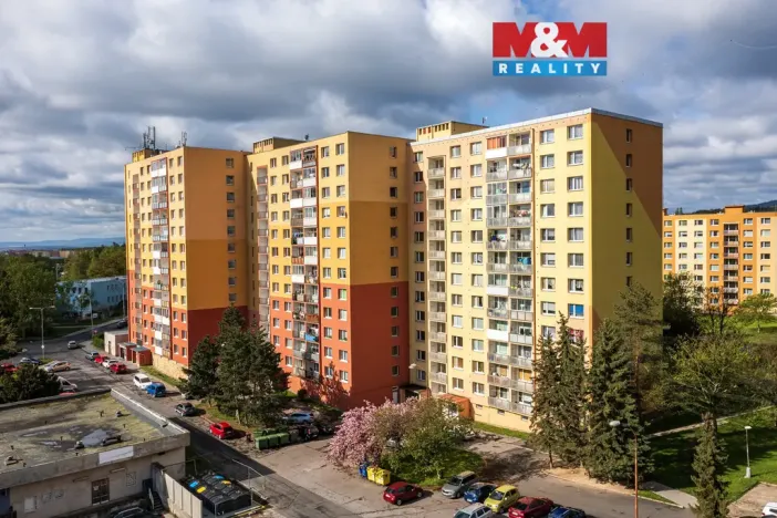 Prodej bytu 2+1, Chomutov, Holešická, 62 m2