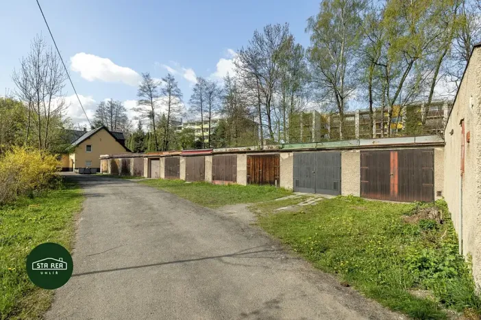 Pronájem garáže, Frýdlant nad Ostravicí, Emila Pajurka, 19 m2